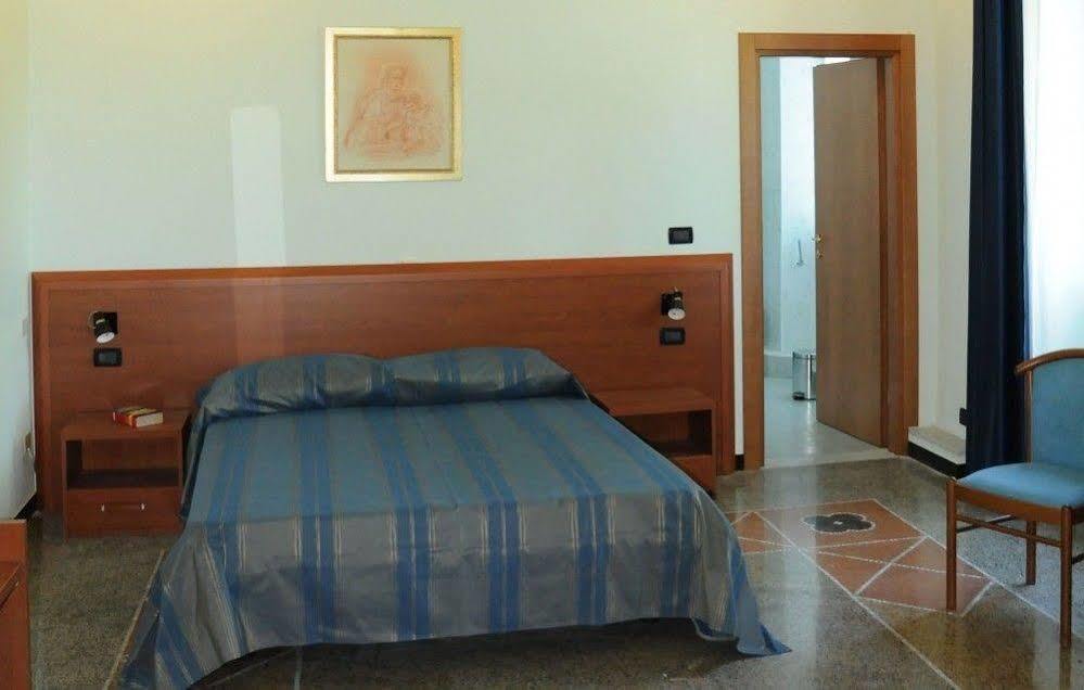 Tagliolo Monferrato Villa Ester מראה חיצוני תמונה